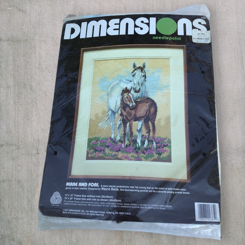 Vintage 1991 Dimensions Needlepoint Kit Mare and Foal Wayne Baize Horse 2385 NEW